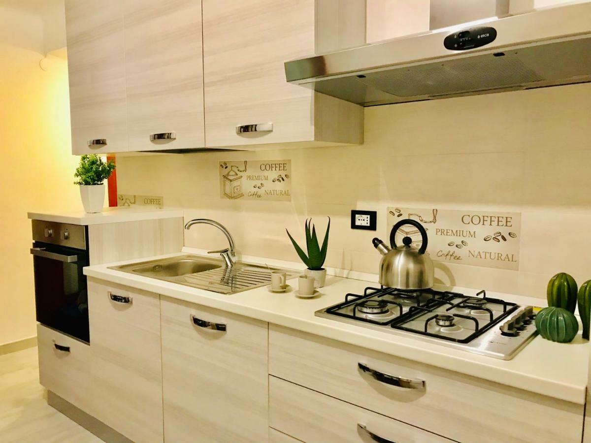 Willy'S Apartment Манарола Екстериор снимка